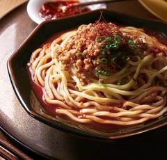 矢田亜希子さんが薦める知られざるディズニーグルメの数々「担々麺は味が気になる!!」