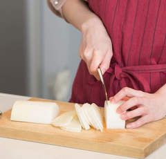 丸ごと1本使い切り！大根の作り置きレシピ「今すぐメモ!!」