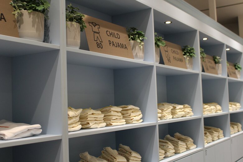 上下別が嬉しい！80〜120センチまでサイズが選べる子ども用のパジャマ