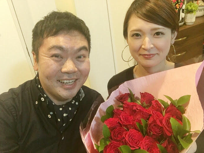 プロポーズは真っ赤なバラとともに