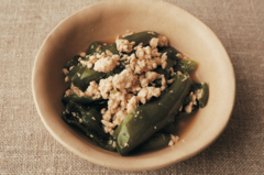 ［５分］でスピード副菜【ピーマンのサッとそぼろ煮】