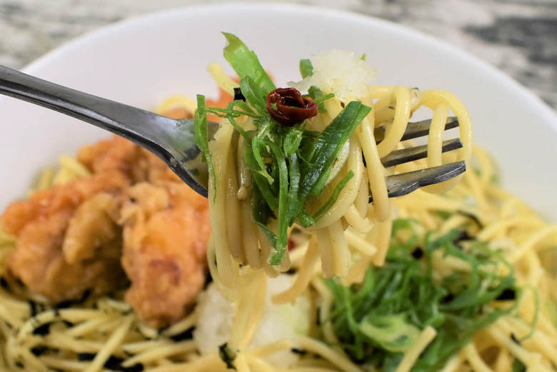 ファミマで人気のパスタ和パスタ さっぱりぽん酢のおろしタツタの実物画像