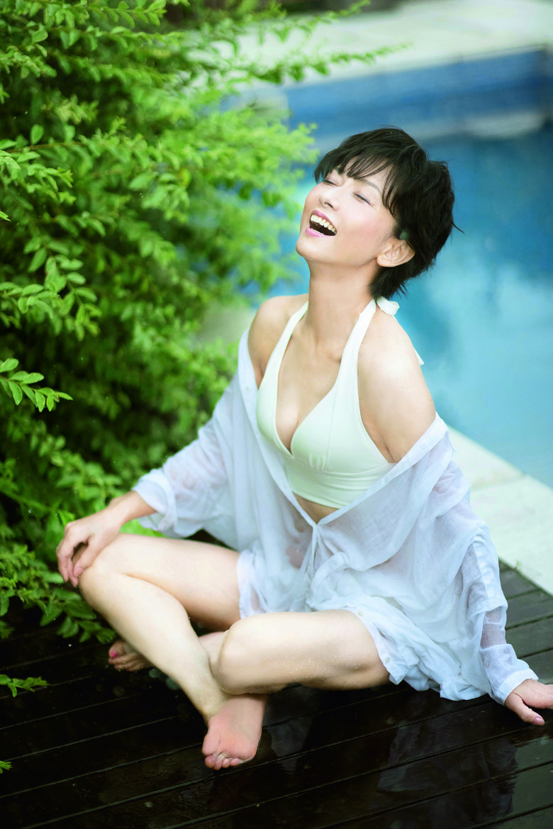 還暦ビキニが素敵（撮影／野村誠一）