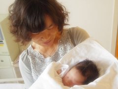 里帰り出産のメリットとデメリットとは～ 赤ちゃんを安心して迎えられるように～