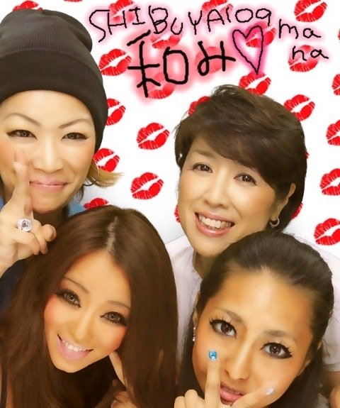 渋谷109時代は一緒に働いていた店員たちとはプリクラも撮る仲