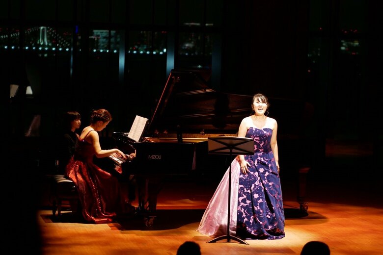 主演・脚本・演出を手がけたエンタメオペラ『カルメン』