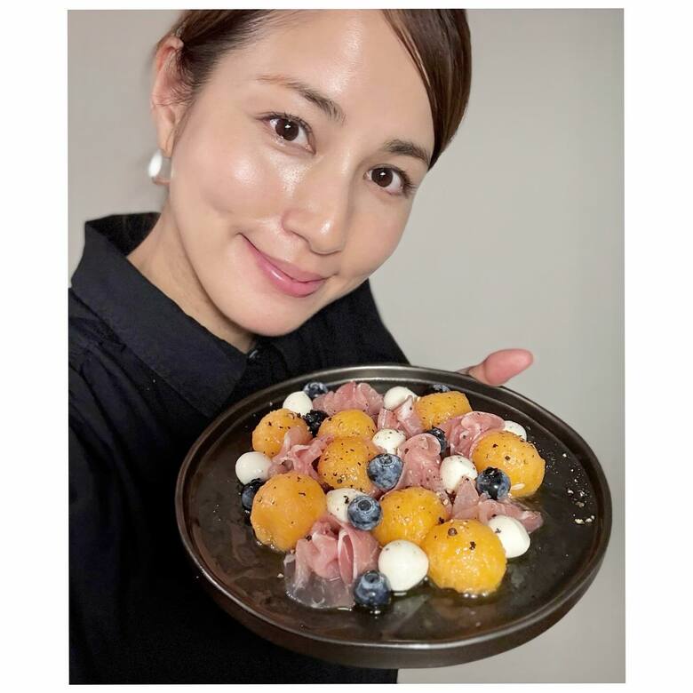 日常の食卓にもフルーツを。永島さんお手製のフルーツサラダ