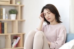 「血液検査では正常なのに？」つかれやめまいを招く「隠れ貧血」に注意を【医師が解説】