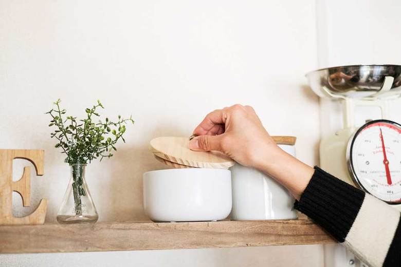 ▲小物入れ　NACC（WH）555 円（税抜）