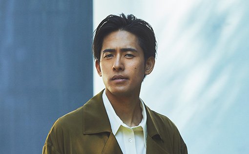 関根勤と「ゴルフで仲を深め」歌手Kが語る義父の素顔「『これ首に効くね。もう1個買っておいて』と僕のマッサージ機を借りていき」|CHANTO WEB