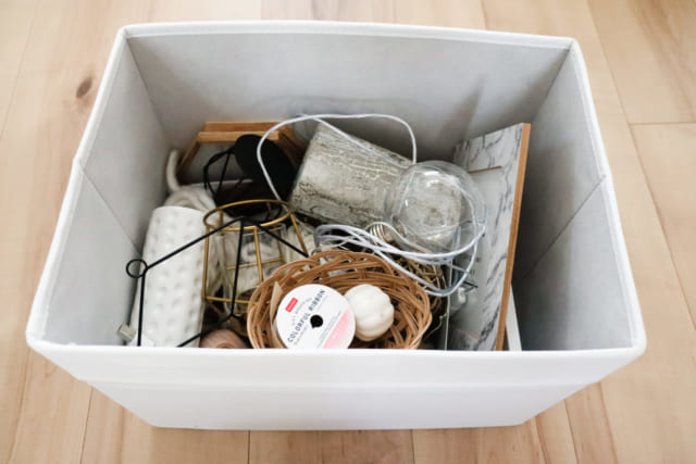 中身がゴチャついた収納の例