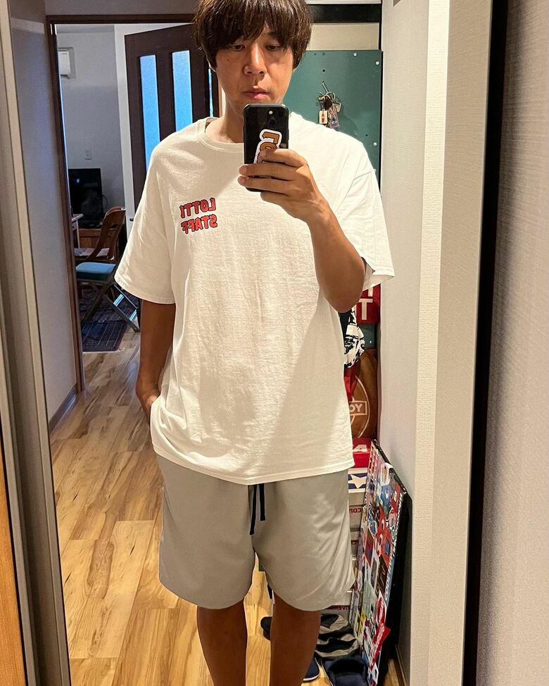 自作のショートパンツ（Instagramより）