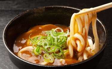 無印良品カレーで作る絶品の麺料理に U字工事・福田さんも思わず「うまい！」