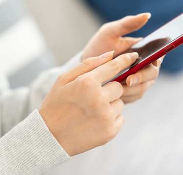 Twitterは時間泥棒!?「役立つ知識を手に入れようと、必死にもがいてしまう」