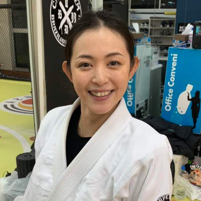 岩佐真悠子さん