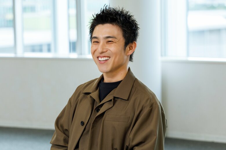 寡黙な役も似合うけれど、やはり明るい笑顔が素敵な中尾さん