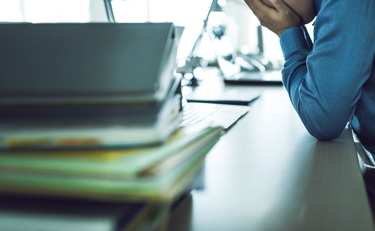 人員の新陳代謝が加速!?大手企業が実施する「黒字リストラ」への声