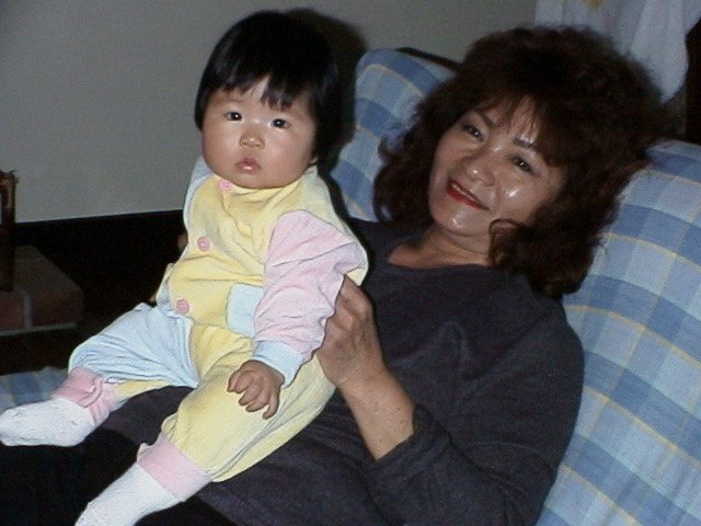 離婚後の8年間は娘の子育てを母親が日本で過ごしてサポートしてくれた