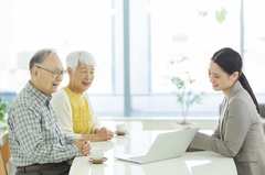 終活を支える資格「生前整理士」と「遺品整理士」とは