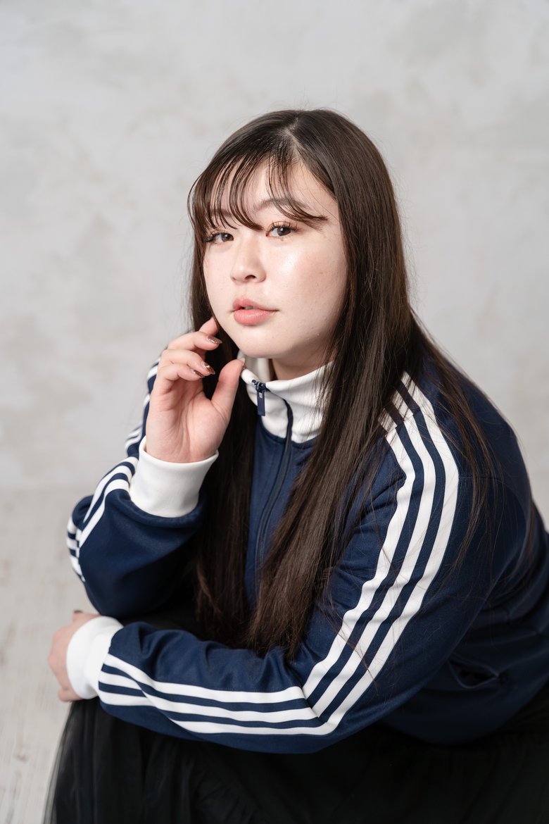 「la farfa」専属モデルとしても活動している