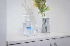 使い⼼地が違う！まったく新しい⼿指消毒剤がついに出た