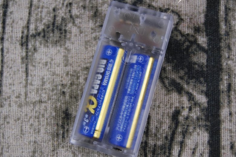 セリアの人気商品「LEDジュエリーライト」の実物画像2