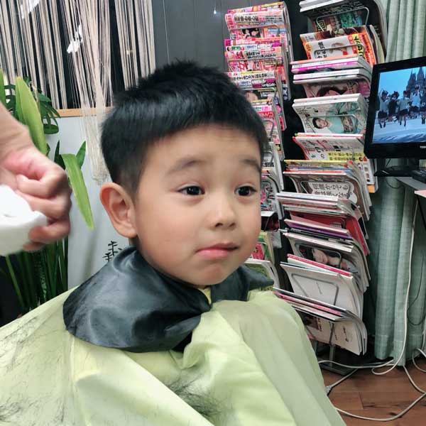 ▲正月に向けて、ピシッと髪を切った息子・晴太朗。だいぶ、男らしくなってきた。