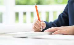 ひろゆきさんの“お金の教育論” 「親が教えないほうがいい」理由とは