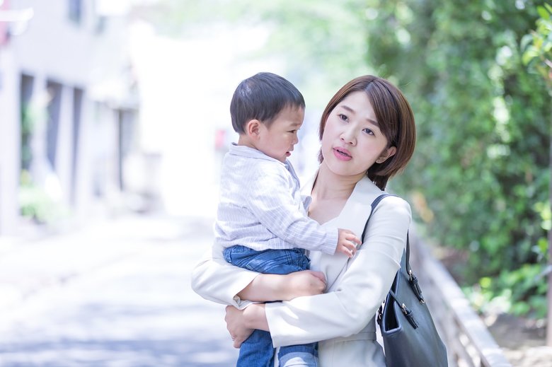 結婚前は「応援する」と言っていた夫に裏切られ…結局妻のワンオペ育児に