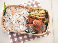 鮭のゆかり竜田揚げ弁当レシピ