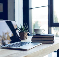 理不尽なお局様に苦しめられています…職場にいる厄介な相手の対処法、どうしてる？