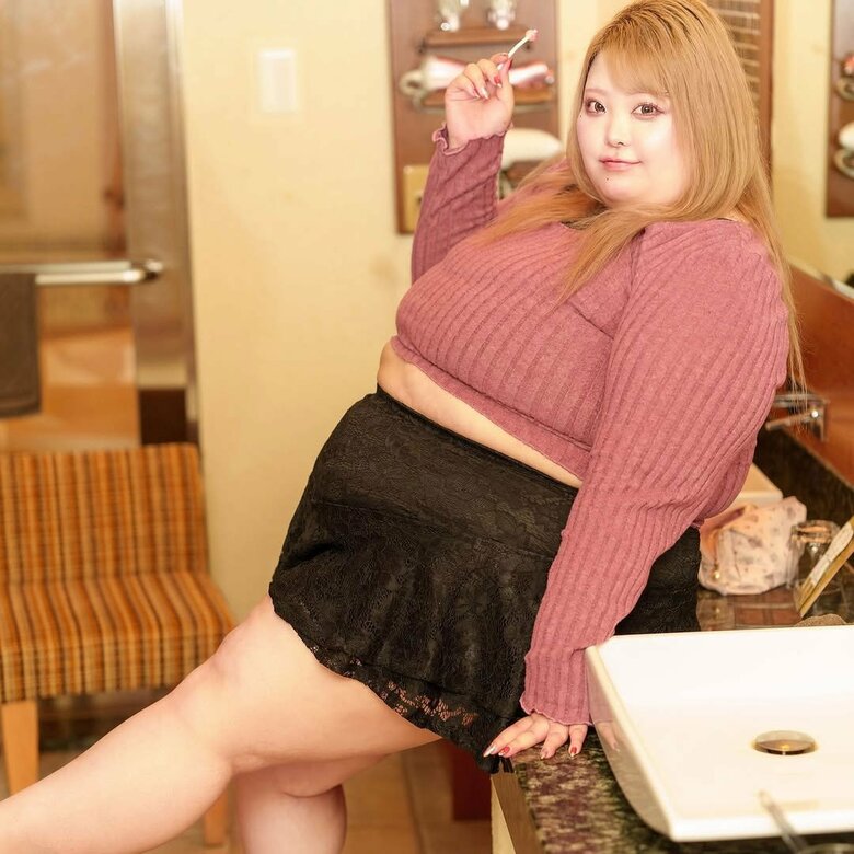 現在は150キロの体型をいかしてインフルエンサーとして活躍 