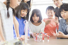 月謝10万円でも「民間学童」が共働きに人気な事情