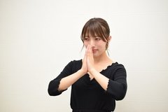 お宅訪問にランチに習い事……ママ友からのお誘いを上手に断る方法