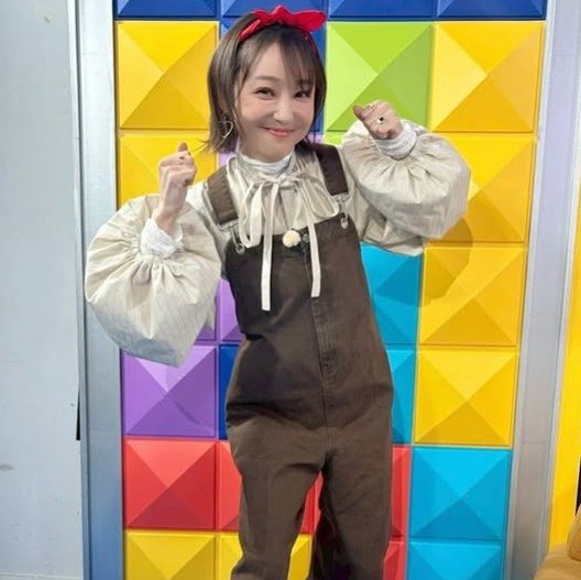 声優の仕事のオフショット。キュートな金田さんの魅力が伝わってくる
