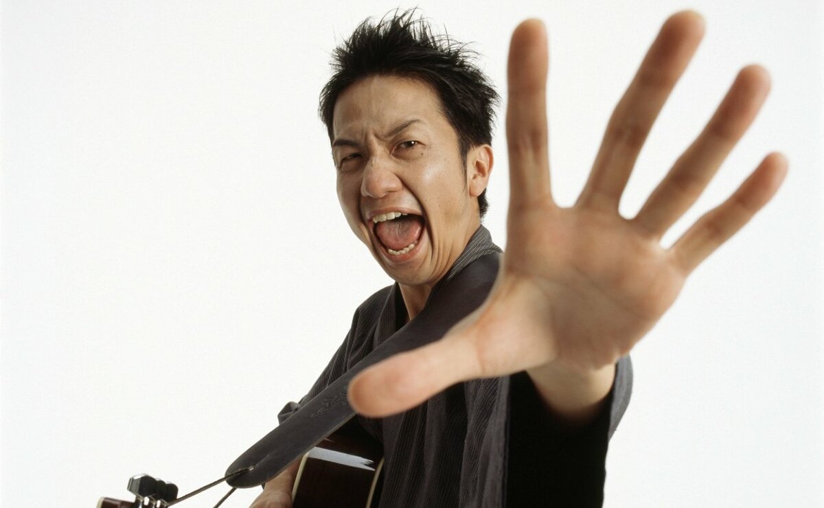 波田陽区 最高月収2800万円「着ボイスやCDなどの印税がすごかった」ブレイク当時の舞台裏「実は今でも入金が」｜CHANTO WEB