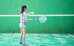 多くのスポーツが女の子のためにデザインされていない。NIKEが考える「女の子がスポーツをやめる理由」