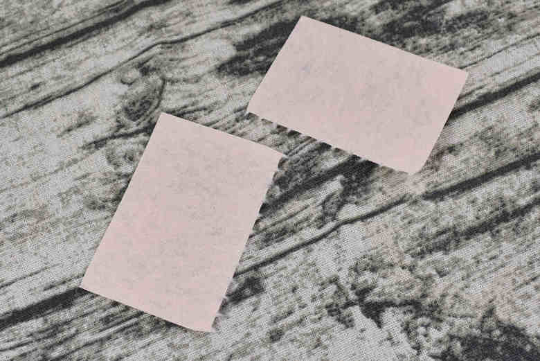 ダイソーのおすすめ商品「ココフキ ピカ磨きクロス 酸化セリウム＋ 8枚入」のアップ画像