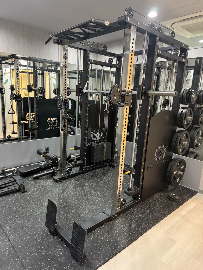 2021年7月に「クリスタルジム」をオープン。本格的な器具がそろう