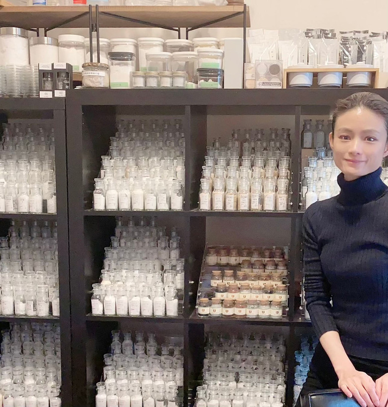 塩の専門家だけあって約2000種類もの塩コレクションを持つ青山さん