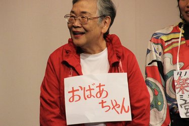 吉本の新人芸人・おばあちゃん（72）シルバー川柳で舞台沸かす「今が一番幸せです」