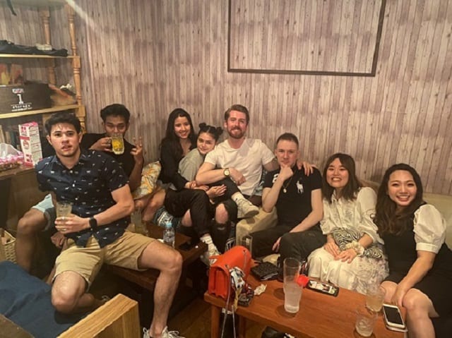 さまざまな国からの留学生の親友たちと。一番右がユウカさん