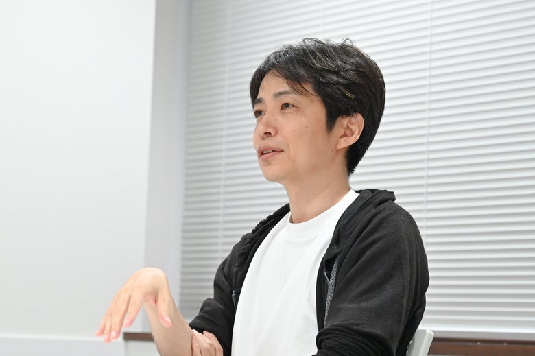 障害のある兄に対する複雑な感情を胸にしまいこんで長年過ごしてきたという白井俊行さん