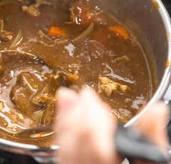 火を使わない！レンジで10分の時短カレーが美味い訳