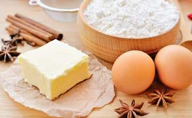 TOKIO・松岡昌宏さん考案の「バタまご丼」って？