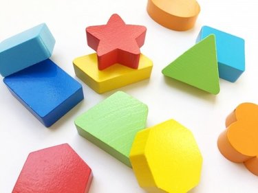 赤ちゃんに遊んでほしい！おすすめおもちゃ