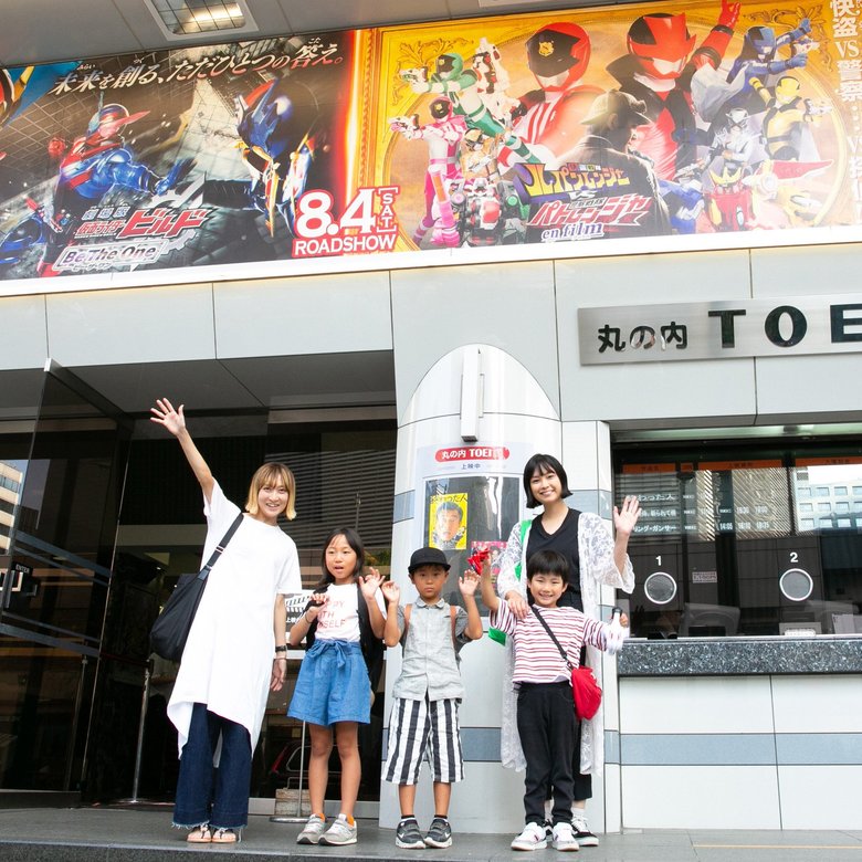 ▲左／柳瀬由利子さん（31歳）、菜々ちゃん（8歳）、瑛人くん（6歳）
右／関上裕子さん（35歳）、凛くん（6歳）