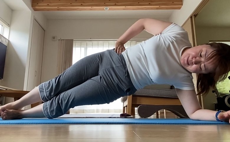 筋トレは定点カメラで撮影し見返した