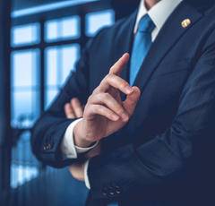 嫌われる人の上から目線 自覚がないあなたの原因は…!?