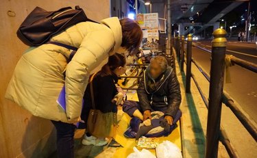 我が子も無縁ではない──虐待・離婚・心身の不調で「路上生活」セーフティネットから漏れた若者、救う5億円の背水の陣